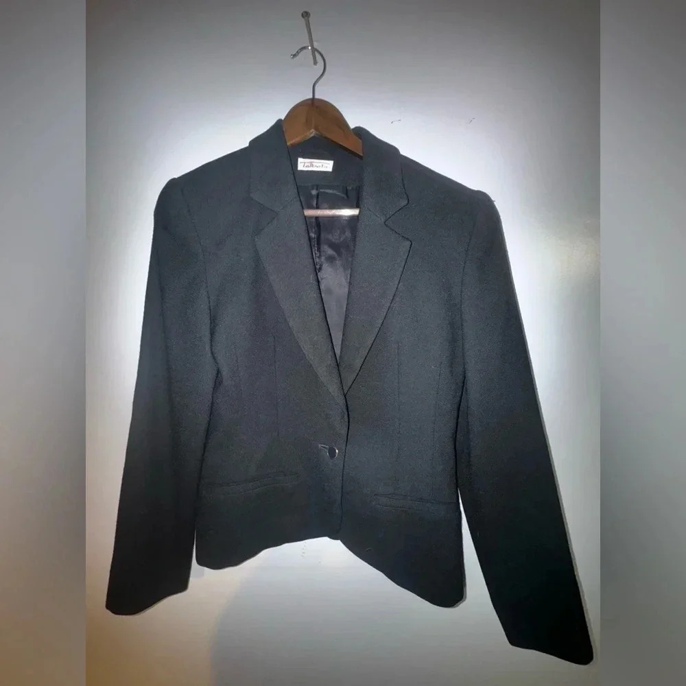 Talbot’s women’s One Button‎ Black Blazer small career shoulder pads business